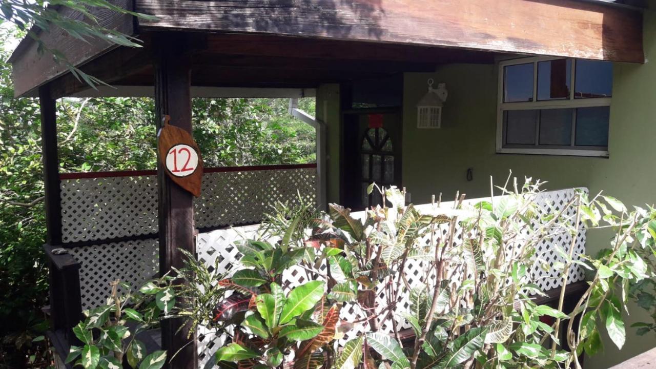 Hibiscus Valley Inn Marigot Εξωτερικό φωτογραφία