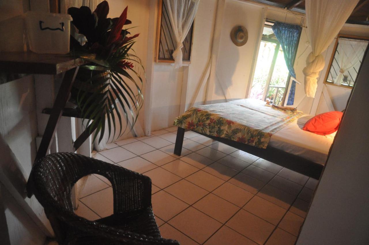 Hibiscus Valley Inn Marigot Εξωτερικό φωτογραφία