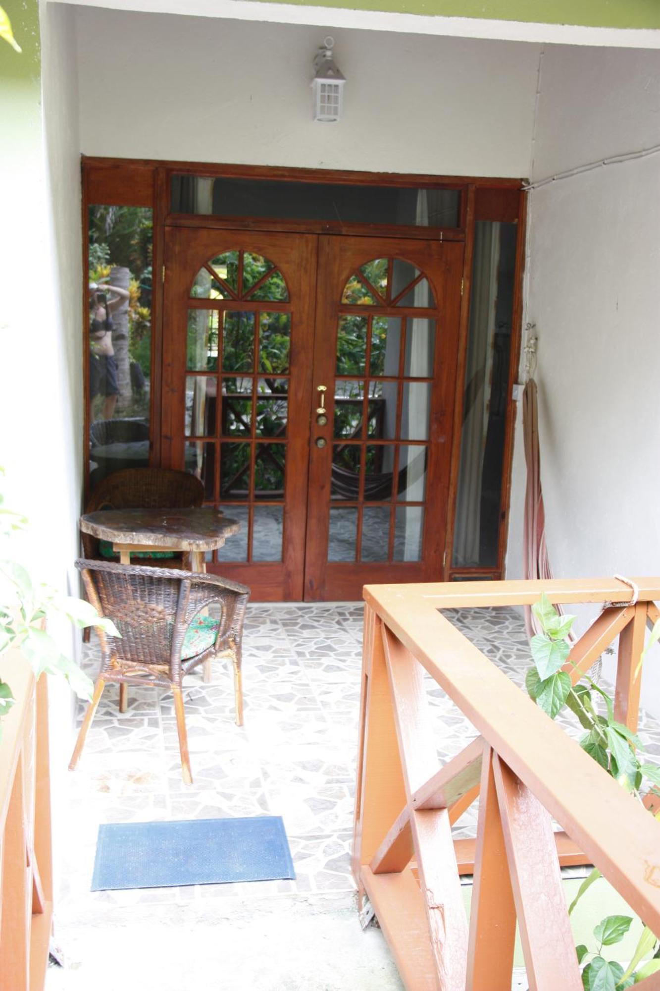 Hibiscus Valley Inn Marigot Εξωτερικό φωτογραφία