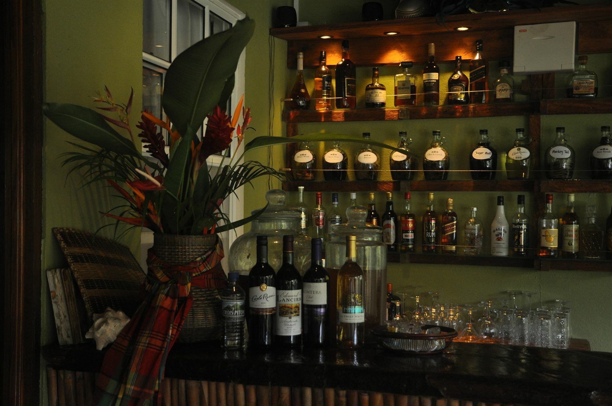 Hibiscus Valley Inn Marigot Εξωτερικό φωτογραφία